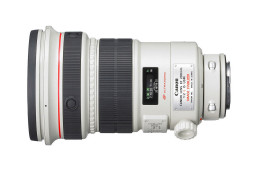 Canon EF 200mm F/2 L IS USM Canon EF 200mm F/2 L IS USM